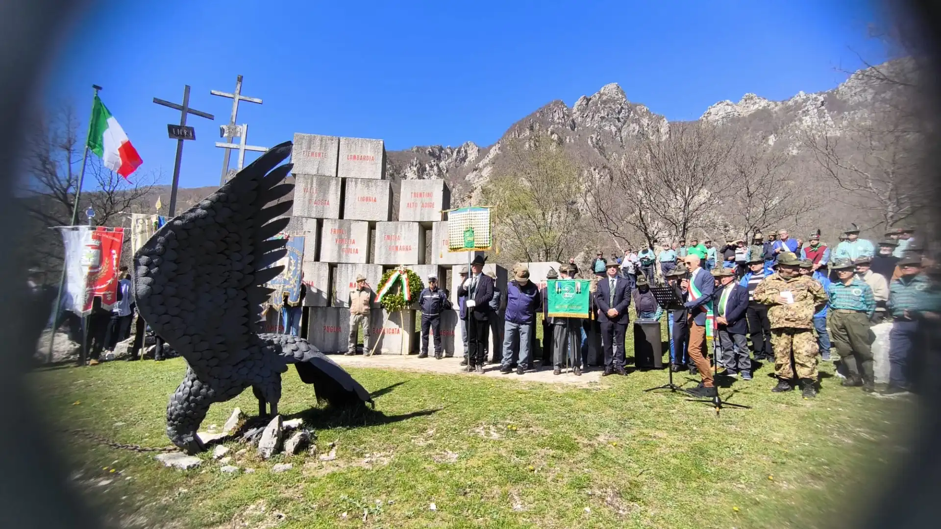 La lunga storia di Monte Marrone ad ottant’anni dalla sua conquista. Gli alpini ricordano la storica battaglia. Questa mattina le celebrazioni. Guarda il servizio.